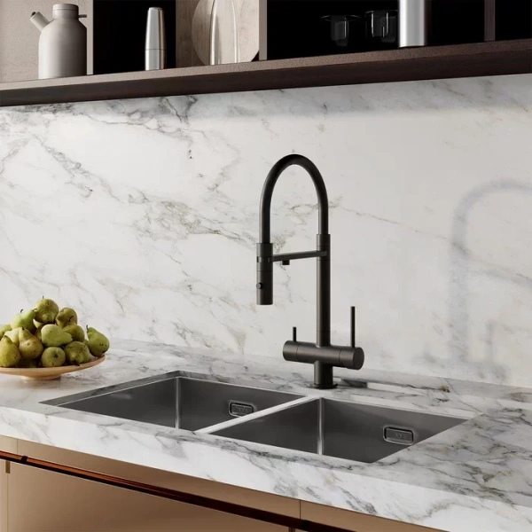 Смеситель для питьевой воды IDDIS Ace с гибким изливом черный матовый ACEBLFFi05 Hanex