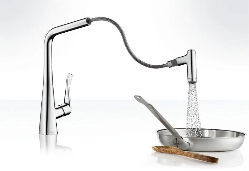 Смеситель для кухни Hansgrohe Metris 14820 с выдвижным изливом Hanex