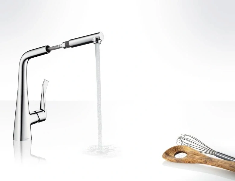 Смеситель для кухни Hansgrohe Metris 14821 с поворотным изливом Hanex