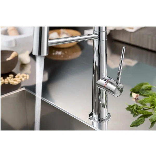 Смеситель для кухни Nobili Levante MV123300 с выдвижным изливом Hanex