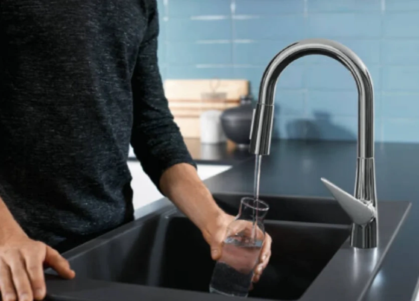 Смеситель для кухни Hansgrohe Talis 73851 с выдвижным изливом Hanex