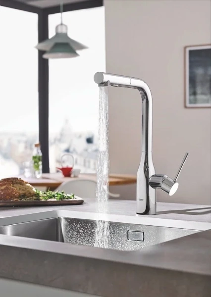 Смеситель для кухни Grohe Essence с вытяжным изливом 30504000 Hanex