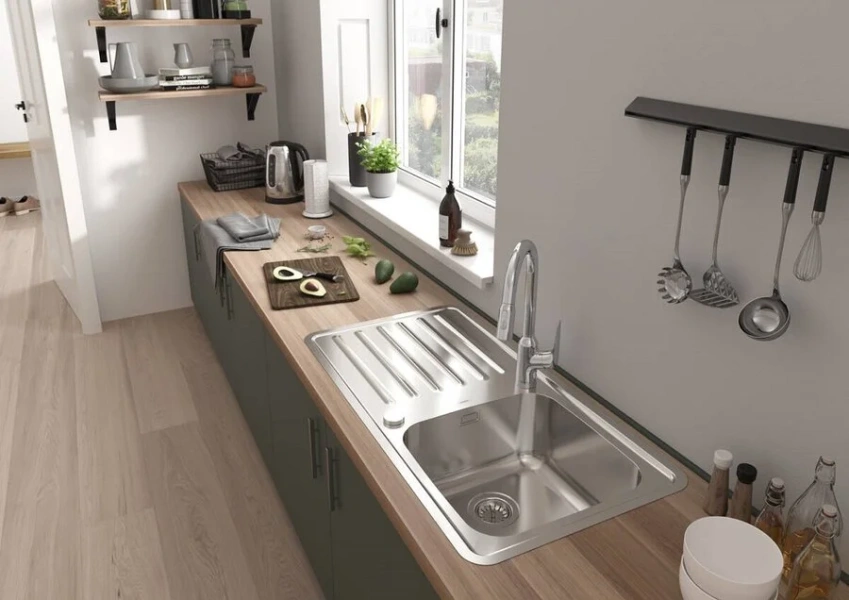 Смеситель для кухни Hansgrohe Focus M42 71800 однорычажный Hanex