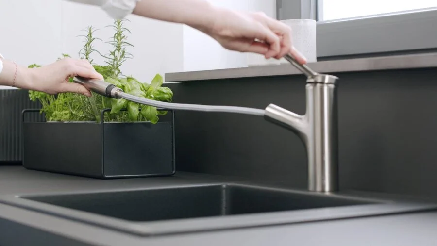 Смеситель для кухни Hansgrohe Zesis M33 сталь 74803800 Hanex