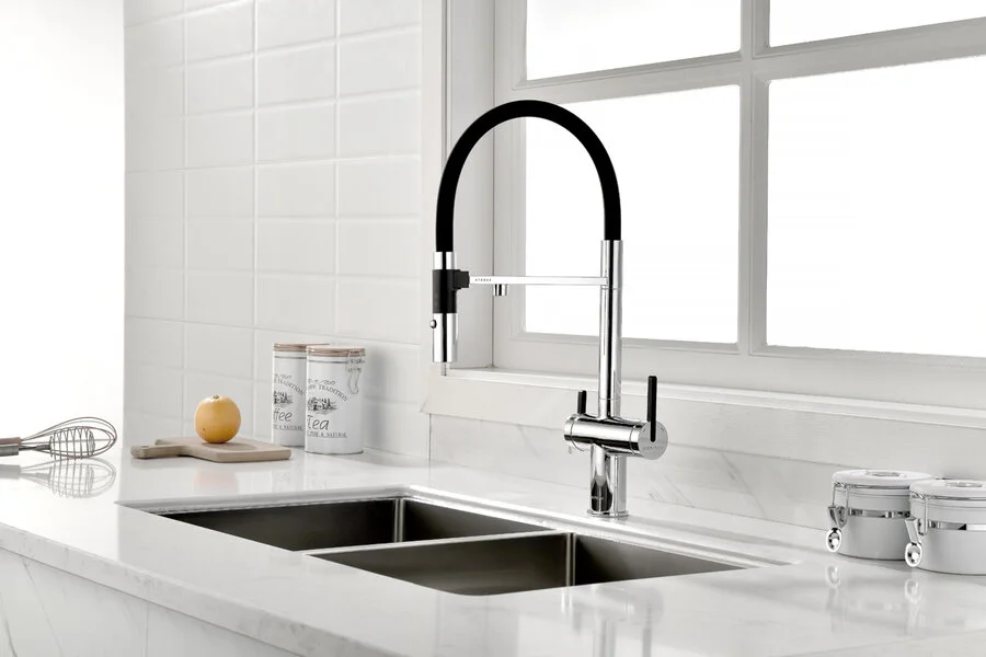 Смеситель для питьевой воды Paulmark Gravity хром Gr213888-CR Hanex