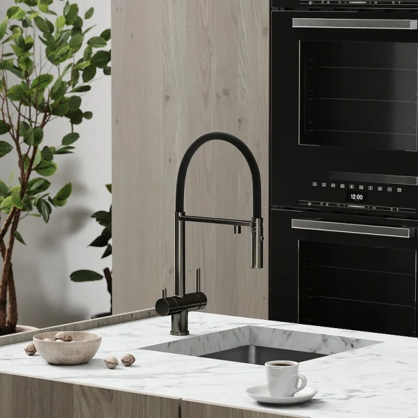 Смеситель для питьевой воды Sancos Imola вороненая сталь/черный SC4010GG