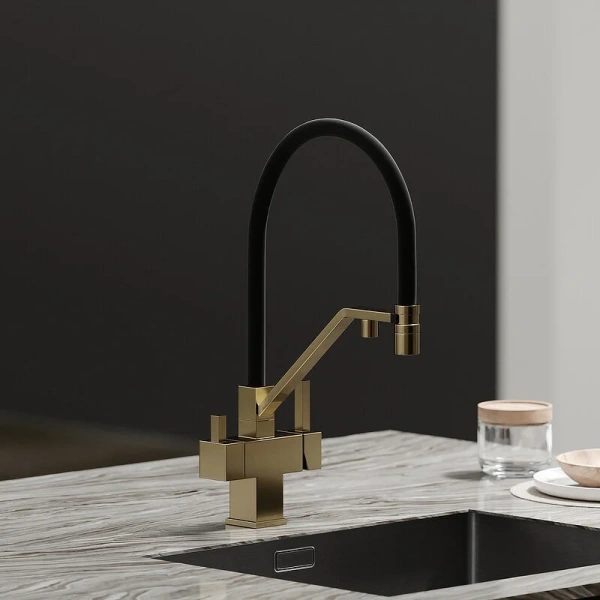 Смеситель для кухни Sancos Loro золото SC4007BG