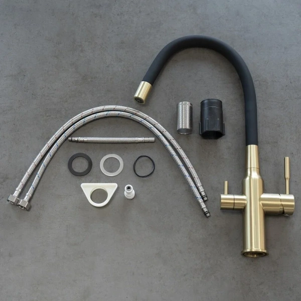 Смеситель для кухни Lemark Expert золото/черный LM5083LGN-Black