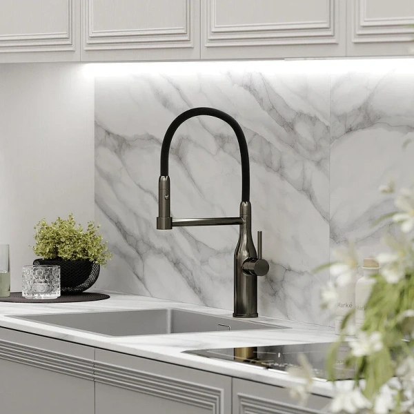 Смеситель для кухни Sancos Pride вороненая сталь SC4011GG