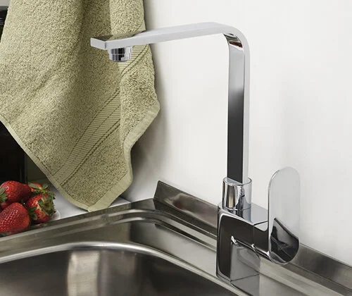 Смеситель для кухни WasserKRAFT Dinkel с поворотным изливом 5807